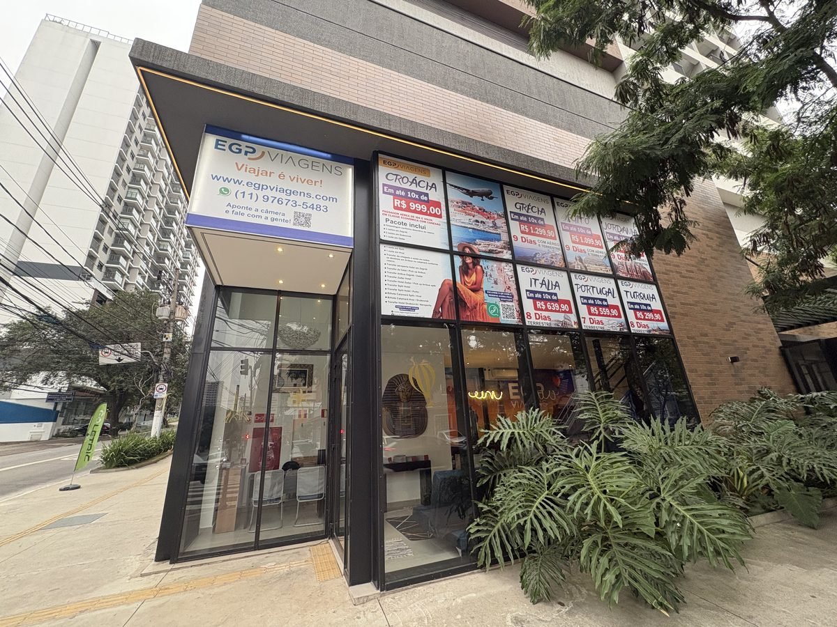 Fachada da loja EGP Viagens em Vila Mariana, São Paulo